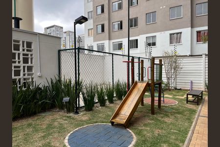 Área comum - Playground de apartamento para alugar com 2 quartos, 34m² em Parque Industrial Tomas Edson, São Paulo