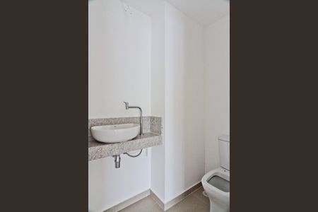 Apartamento para alugar com 152m², 4 quartos e 3 vagas Apartamento para alugar com 152m², 4 quartos e 3 vagasLavabo