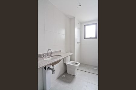 Apartamento para alugar com 152m², 4 quartos e 3 vagas Apartamento para alugar com 152m², 4 quartos e 3 vagasBanheiro da Suíte 1