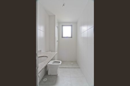 Apartamento para alugar com 152m², 4 quartos e 3 vagas Apartamento para alugar com 152m², 4 quartos e 3 vagasBanheiro da Suíte 1