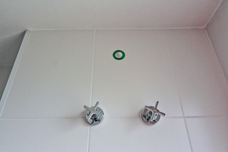 Apartamento para alugar com 152m², 4 quartos e 3 vagas Apartamento para alugar com 152m², 4 quartos e 3 vagasBanheiro da Suíte 1