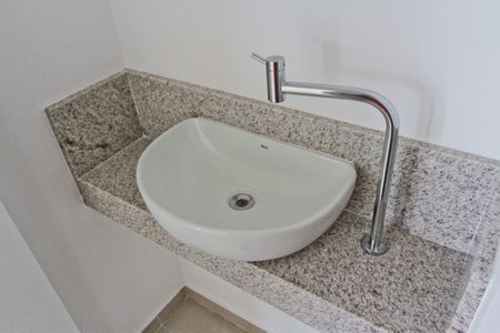 Apartamento para alugar com 152m², 4 quartos e 3 vagas Apartamento para alugar com 152m², 4 quartos e 3 vagasLavabo