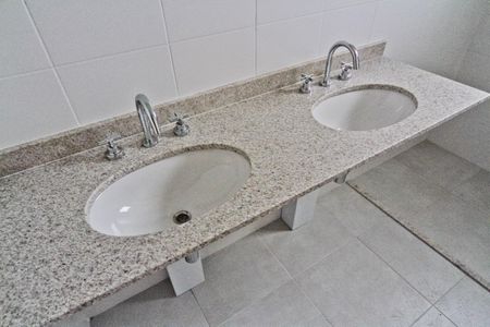 Apartamento para alugar com 152m², 4 quartos e 3 vagas Apartamento para alugar com 152m², 4 quartos e 3 vagasBanheiro da Suíte 4