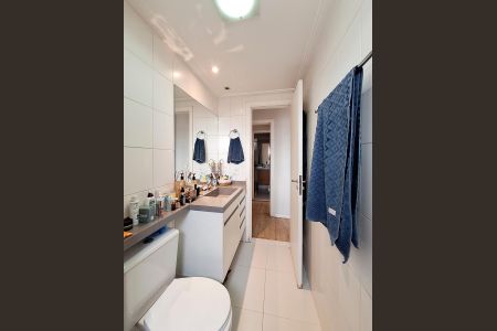 Apartamento para alugar com 92m², 3 quartos e 2 vagasBanheiro Quarto 2