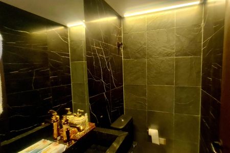 Apartamento à venda com 145m², 4 quartos e 2 vagasLavabo