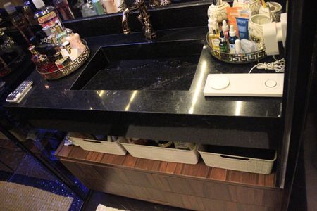 Apartamento à venda com 145m², 4 quartos e 2 vagasBanheiro da Suite 1