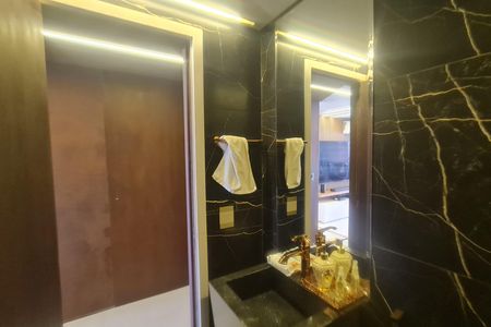 Apartamento à venda com 145m², 4 quartos e 2 vagasLavabo