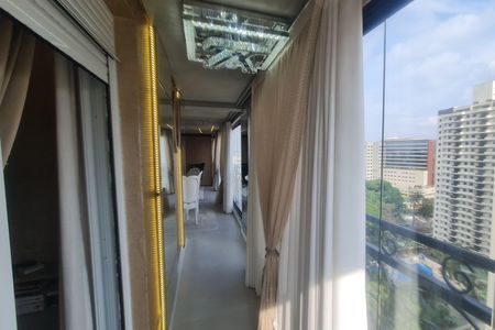 Apartamento à venda com 145m², 4 quartos e 2 vagasVaranda 