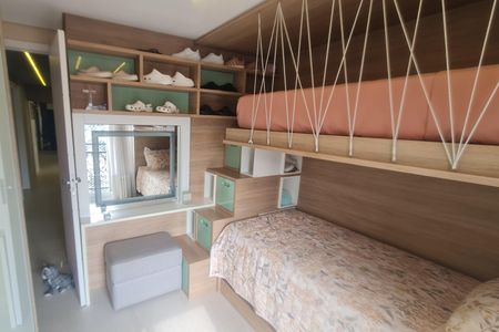 Apartamento à venda com 145m², 4 quartos e 2 vagasSuíte 3