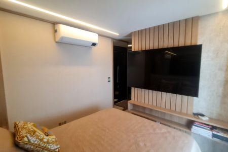 Apartamento à venda com 145m², 4 quartos e 2 vagasSuíte 1
