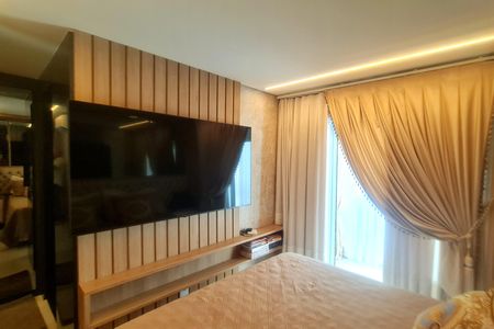 Apartamento à venda com 145m², 4 quartos e 2 vagasSuíte 1