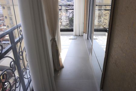 Apartamento à venda com 145m², 4 quartos e 2 vagasVaranda 