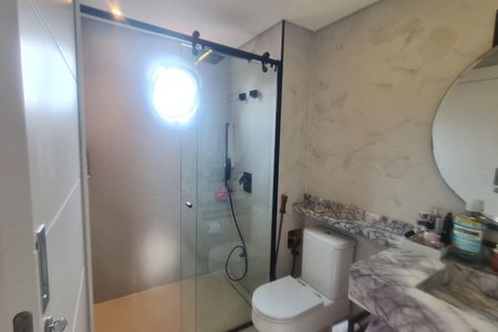 Apartamento à venda com 145m², 4 quartos e 2 vagasBanheiro da Suíte 3