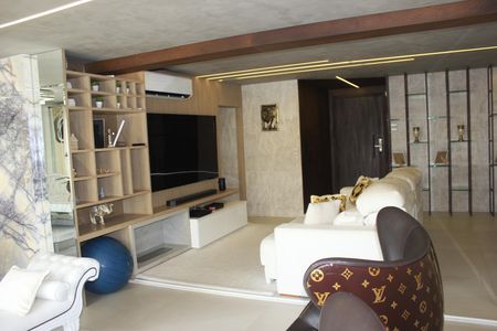 Apartamento à venda com 145m², 4 quartos e 2 vagasSala