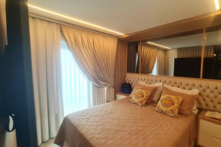 Apartamento à venda com 145m², 4 quartos e 2 vagasSuíte 1