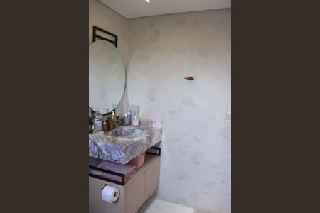 Apartamento à venda com 145m², 4 quartos e 2 vagasBanheiro social