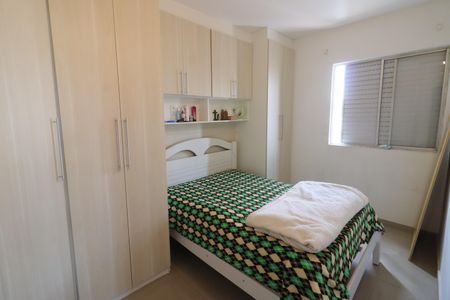 Quarto 1 de apartamento à venda com 2 quartos, 65m² em Quitaúna, Osasco