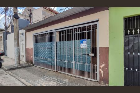 Casa para alugar com 65m², 2 quartos e sem vagaFachada