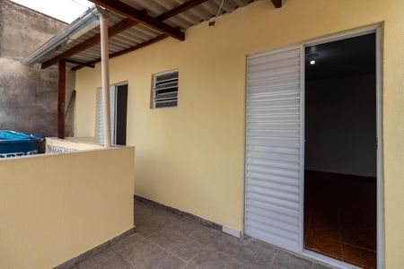 Casa para alugar com 65m², 2 quartos e sem vagaVaranda dos Quartos 1 e 2