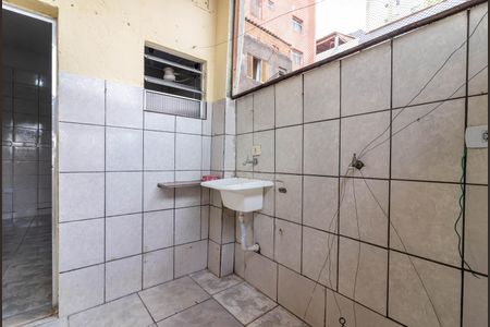 Casa para alugar com 65m², 2 quartos e sem vagaÁrea de Serviço