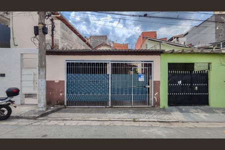 Casa para alugar com 65m², 2 quartos e sem vagaFachada