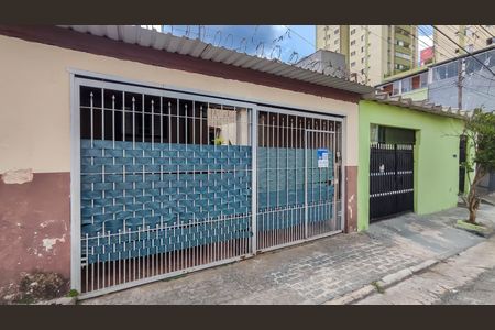 Casa para alugar com 65m², 2 quartos e sem vagaFachada