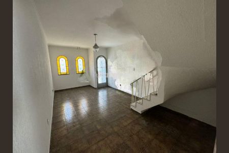 Casa à venda com 2 quartos, 100m² em Vila Bertioga, São Paulo