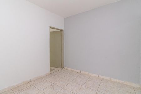 Sala de casa para alugar com 1 quarto, 125m² em Vila Ré, São Paulo