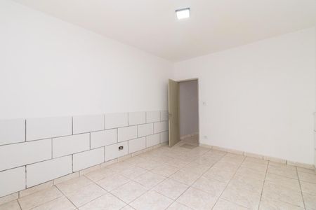 Quarto de casa para alugar com 1 quarto, 125m² em Vila Ré, São Paulo