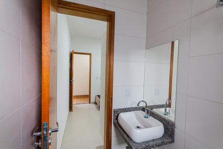 Banheiro de apartamento para alugar com 1 quarto, 16m² em Vila Sao Pedro, Santo André