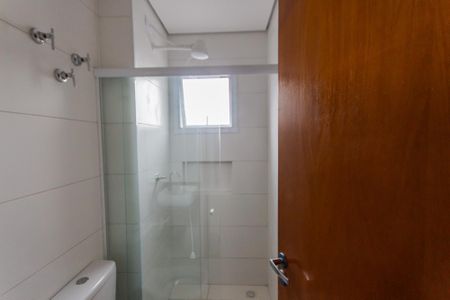 Banheiro de apartamento para alugar com 1 quarto, 16m² em Vila Sao Pedro, Santo André