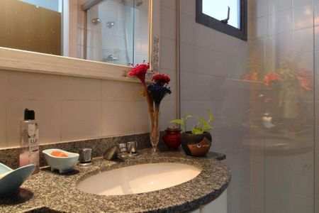 Foto 17 de apartamento à venda com 2 quartos, 70m² em Moema, São Paulo