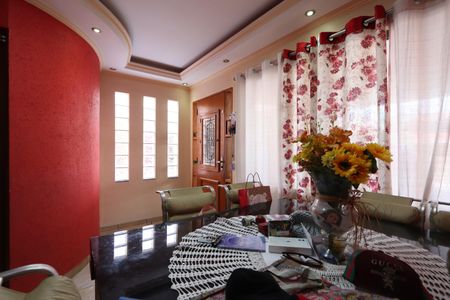 Casa à venda com 200m², 3 quartos e 6 vagasSala de Jantar