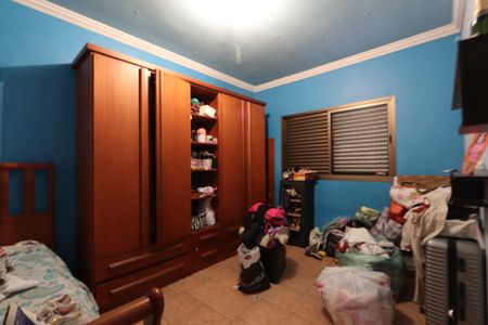 Casa à venda com 200m², 3 quartos e 6 vagasQuarto 3