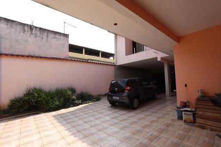 Casa à venda com 200m², 3 quartos e 6 vagasGaragem