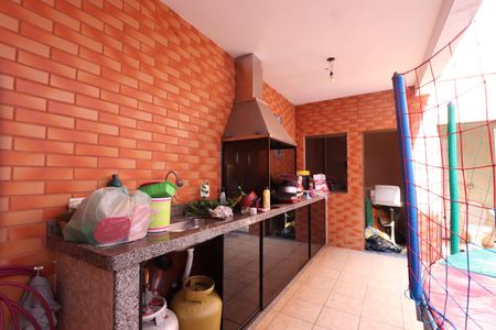 Casa à venda com 200m², 3 quartos e 6 vagasEspaço Gourmet