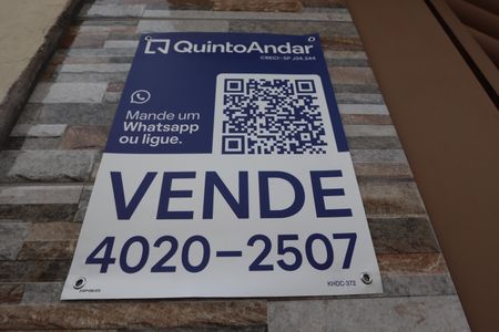 Casa à venda com 200m², 3 quartos e 6 vagasPlaca