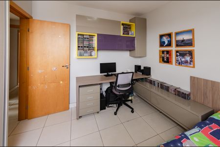 Apartamento à venda com 95m², 3 quartos e 2 vagasQuarto 1