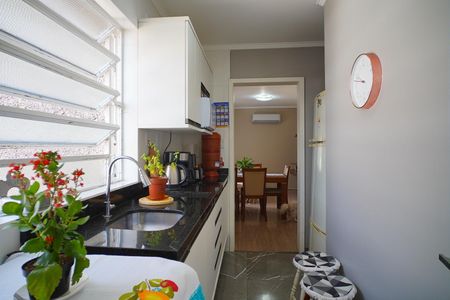 Apartamento à venda com 56m², 2 quartos e 1 vaga Apartamento à venda com 56m², 2 quartos e 1 vagaCozinha