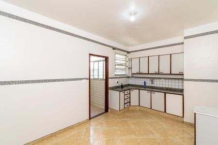Apartamento para alugar com 75m², 2 quartos e 1 vagaCozinha