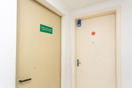 Apartamento para alugar com 48m², 2 quartos e 1 vagaEntrada / Lockbox