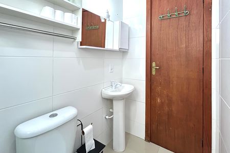 Apartamento para alugar com 36m², 1 quarto e 1 vaga Apartamento para alugar com 36m², 1 quarto e 1 vagaBanheiro
