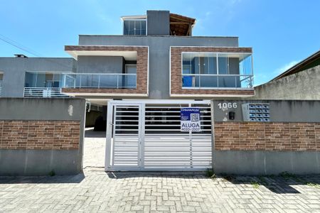 Apartamento para alugar com 36m², 1 quarto e 1 vaga Apartamento para alugar com 36m², 1 quarto e 1 vagaFachada