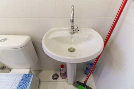 Apartamento para alugar com 41m², 2 quartos e sem vagaBanheiro