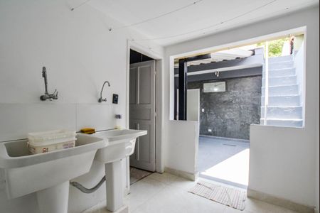 Casa para alugar com 150m², 3 quartos e 1 vagaÁrea de Serviço