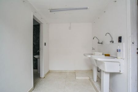 Casa para alugar com 150m², 3 quartos e 1 vagaÁrea de Serviço