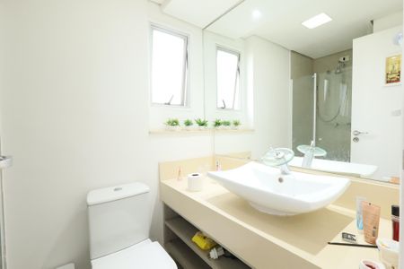 Apartamento para alugar com 75m², 3 quartos e 2 vagasBanheiro Social