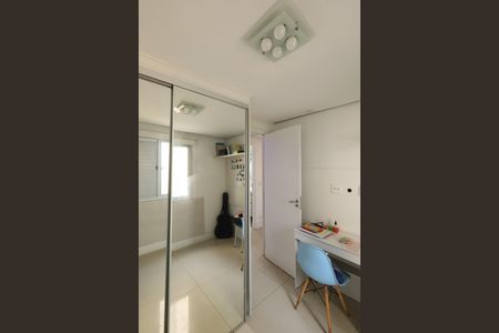 Apartamento para alugar com 75m², 3 quartos e 2 vagasQuarto 3