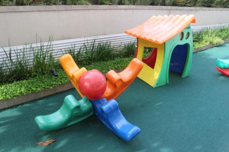 Apartamento para alugar com 126m², 2 quartos e 2 vagasÁrea comum - Playground