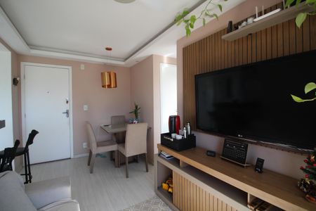 Sala de apartamento para alugar com 2 quartos, 49m² em Taquara, Rio de Janeiro